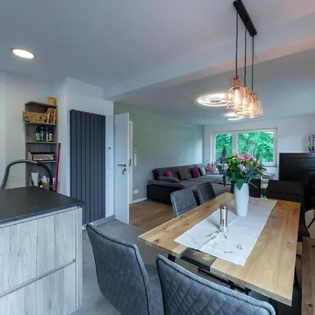 Traum Direkt Am Bodensee Mit Seesicht By Interhome Апартаменты Фридрихсхафен