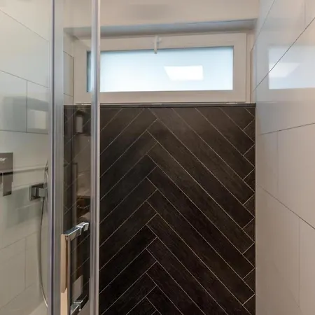 Апартаменты Traum Direkt Am Bodensee Mit Seesicht By Interhome Фридрихсхафен