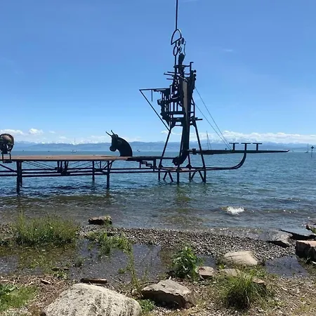 Traum Direkt Am Bodensee Mit Seesicht By Interhome * Фридрихсхафен